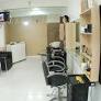Calcula-se 20 mil negócios de beleza na capital federal, entre cabeleireiros, manicures, serviços de estética, fabricantes.