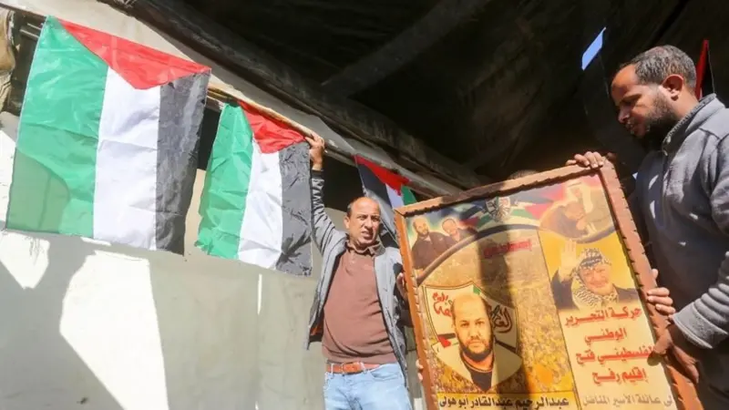 Israel deve libertar mais de 1,8 mil palestinos em troca de 33 reféns na primeira fase do cessar-fogo em Gaza, diz Egito