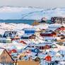 Segundo análise do jornal NYT o 6º melhor destino do mundo para uma viagem é Nuuk, capital da Groelândia, ilha que pertence ao Reino da Dinamarca e que...