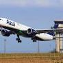 A empresa de companhia aérea Azul confirmou que os voos entre Natal-Fernando de Noronha vão ser suspensos a partir do dia 8 de março deste ano.