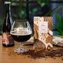DNA uma proposta inovadora, estão lançando este mês no mercado dois produtos que provam que cerveja e chocolate são, sim, uma combinação.