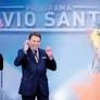 No começo dos anos 2000, Silvio Santos (1930-2024) descobriu a existência do fenômeno Big Brother, reality show criado por John de Mol, enquanto passava uma...