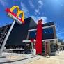 O McDonald's reinaugura, nesta sexta-feira (31), seu primeiro restaurante do Nordeste, localizado no Rio Vermelho, em Salvador. A unidade, construída há 35...