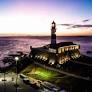 Com intensa programação na alta temporada de verão, a Bahia espera receber 9 milhões de visitantes. esquenta da Festa de Momo já anima praias com batuques.