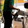 O preço dos combustíveis deve subir, a partir deste sábado (1º de fevereiro), em todo o País. A gasolina terá um acréscimo de R$ 0,10 por litro,...