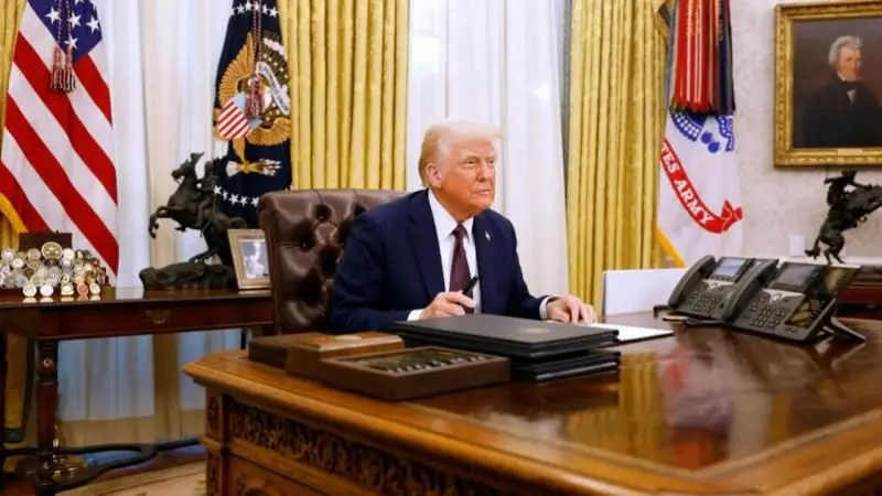 Ao sancionar Colômbia, Trump sinaliza 'consequências severas' para quem não cooperar com EUA, diz correspondente da BBC