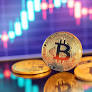 Entusiastas de cripto estão proclamando que 2025 é um ano de grande avanço para as moedas digitais, graças em grande parte ao apoio de Donald Trump.