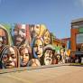 O mural retrata a cultura e a história do Rio Grande do Sul.