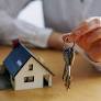 Na análise das 36 cidades brasileiras que fazem parte do Índice FipeZap, dentre elas 22 capitais, o aluguel residencial fechou o ano passado com uma...