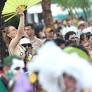 A Prefeitura de Fortaleza divulgou nesta quinta-feira (23) os artistas que irão se apresentar no pré-carnaval e no Carnaval 2025.