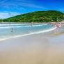 Blitz Verão movimenta as praias de Florianópolis com diversão, danças e brindes, trazendo um toque de alegria para moradores e turistas nas praias da...