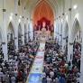 A Arquidiocese de Fortaleza emanou decreto que proíbe o uso e comercialização de bebidas alcoólicas em festas, eventos e celebrações promovidas em seu...