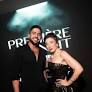 Na quinta-feira (16), Vívian Fernandez e Fernando Amorim se apresentaram no evento exclusivo “Première Nuit”, da marca Homem do Sapato.