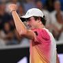 Tenista de 18 anos venceu Andrey Rublev e se apresentou para o mundo com vitória no Australian Open.
