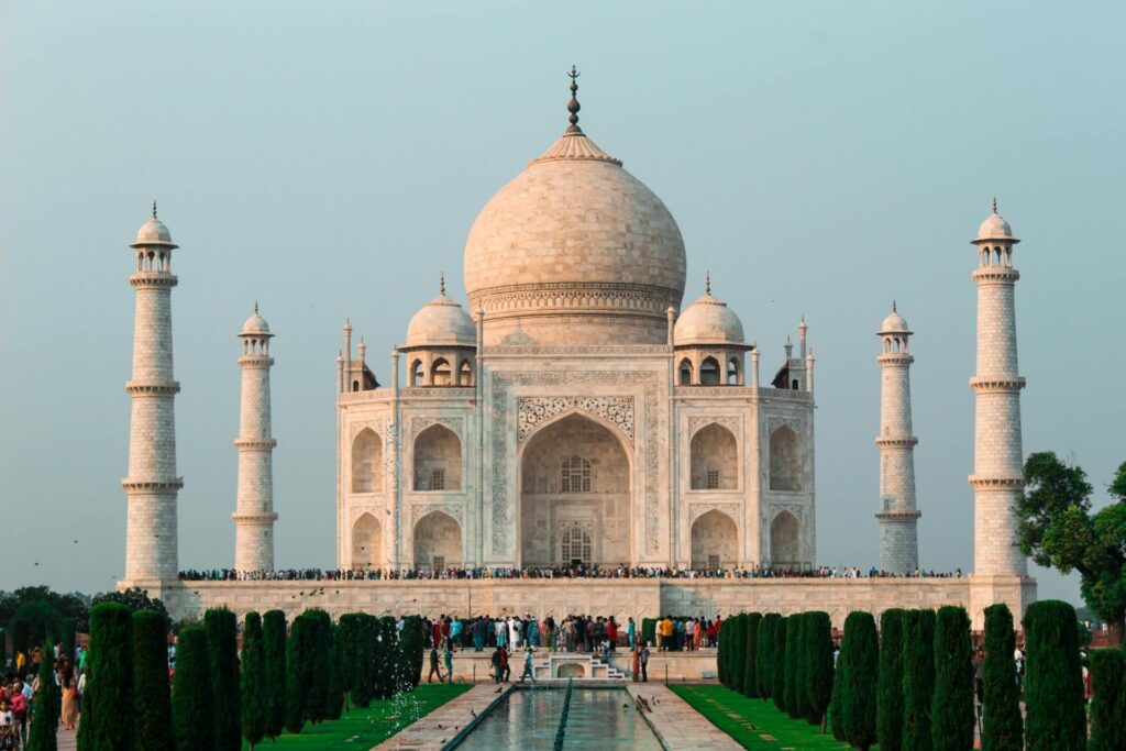 Taj Mahal é cartão-postal da Índia e Patrimônio da Humanidade situado na cidade de Agra • Pexels