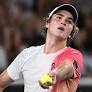 João Fonseca volta às quadras de tênis pelo Australian Open na madrugada desta quinta-feira (16). Depois de uma vitória impressionante contra um dos...