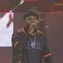 Terceira atração do dia no palco principal, BaianaSystem começa a tocar no Festival de Verão — Foto: Reprodução / TV Bahia. O Festival de Verão acontece...