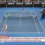 Lucas BZK e Pedro Elias comentam sobre a vitória do brasileiro João Fonseca contra Andrey Rublev por 3 sets a 0 no tênis e o avanço no Australian Open.