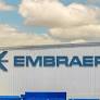 O BNDES estima que já concedeu US$ 26 bilhões em empréstimos à Embraer desde 1997 para a exportação de mais de 1.300 aeronaves.