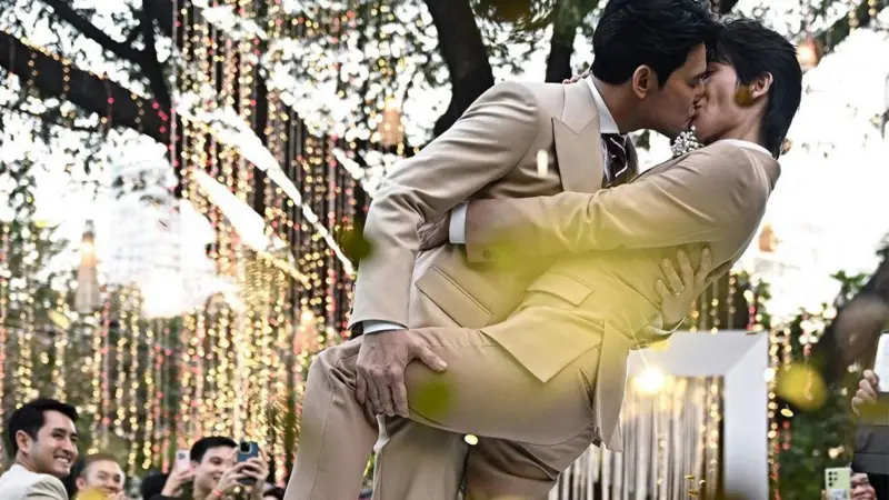 Como a Tailândia se tornou 'paraíso' para casais LGBT