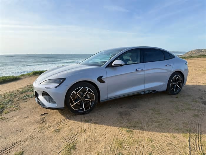 Ensaio BYD Seal: O Sedan Elétrico Incrível Que Todos Deveriam Experimentar!