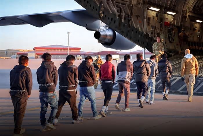 Fortaleza irá receber todos os voos com brasileiros deportados dos EUA, diz secretária