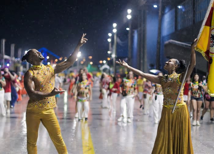 Florianópolis se prepara para um Carnaval histórico: folia, shows e desfiles lotam a cidade