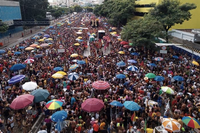 Prefeitura projeta Carnaval de BH com 6 milhões de pessoas e vê limite para folia 'confortável'