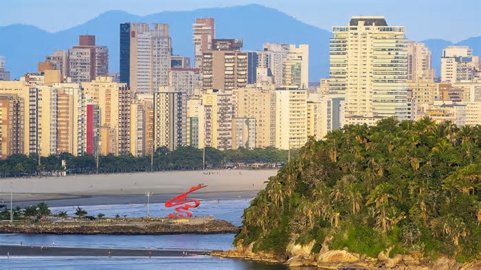 Cidade do litoral paulista é eleita a terceira mais cara para se viver no Brasil