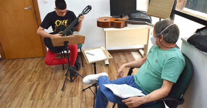 UEA abre inscrições do preparatório de música para candidatos ao vestibular