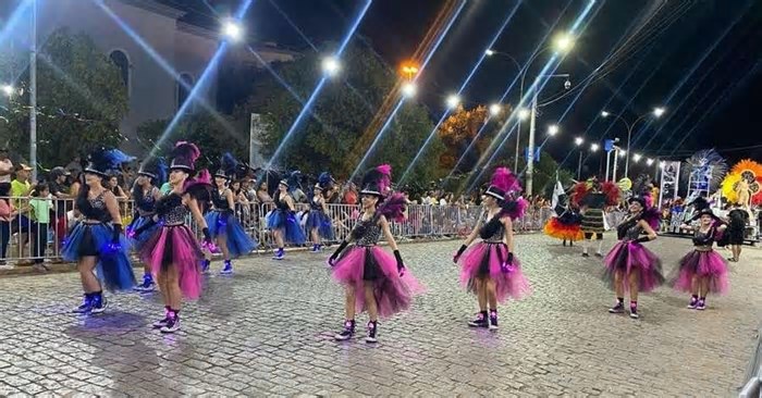Carnaval em Encruzilhada do Sul terá shows e desfiles de escolas de samba