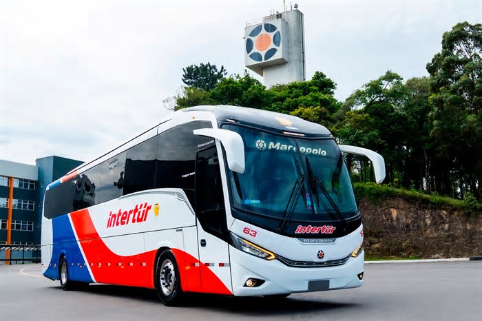 Marcopolo, líder na fabricação de carrocerias de ônibus, exporta primeiros ônibus Viaggio G8 1050 para o Uruguai
