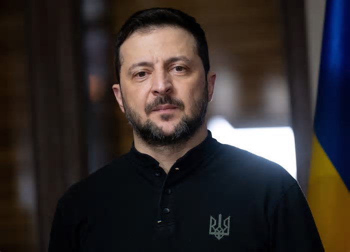 Zelensky alerta Trump: o regime russo é dirigido por