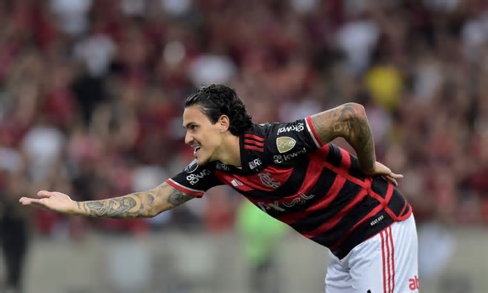 Pedro inicia transição física e pode voltar ao time do Flamengo antes do esperado