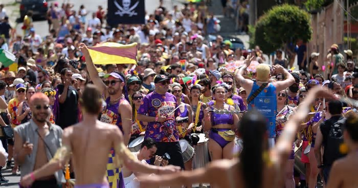 Bloco da Ovelha anuncia cobrança de ingresso para quem for curtir a folia na Rua Tronca, em espaço reservado para os shows e as performances de DJs