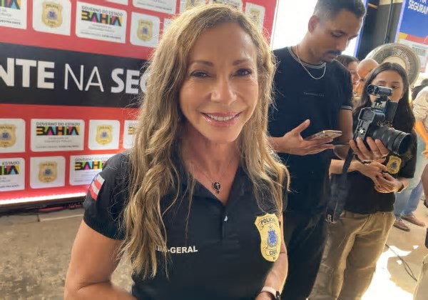 Delegada-Geral destaca queda nos furtos de celulares no pré-Carnaval