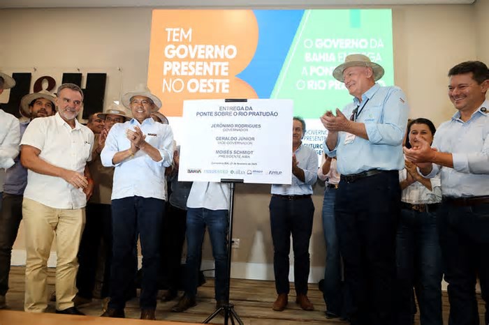 Estado vai potencializar agronegócio na Bahia com estradas Linha Branca e Linha de Produção para o extremo oeste
