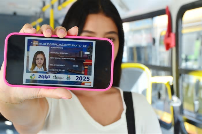 Carteira de Estudante 2025 será exclusivamente digital. Veja como solicitar