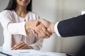 Empreendimento do varejo gera mais de 7 mil vagas de emprego