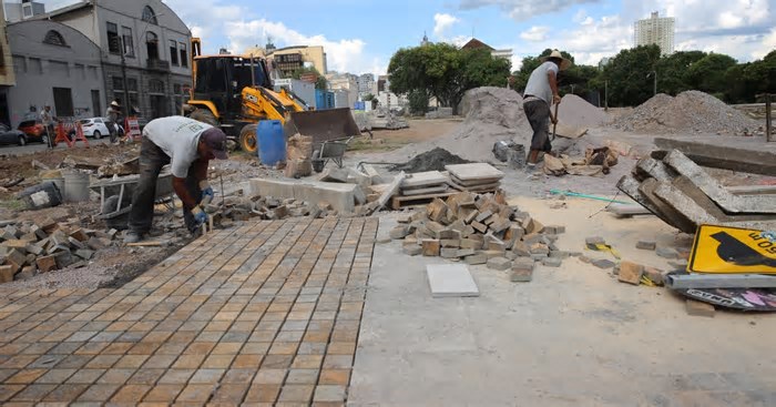 Com revitalização, Largo da Estação Férrea, em Caxias do Sul, ganhará locomotiva a vapor
