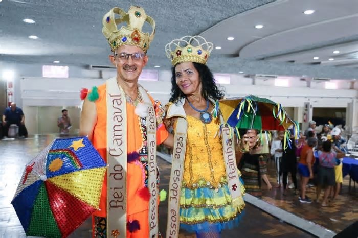 Carnaval 2025: veja vencedores do concurso Rei e Rainha da Pessoa Idosa do Recife