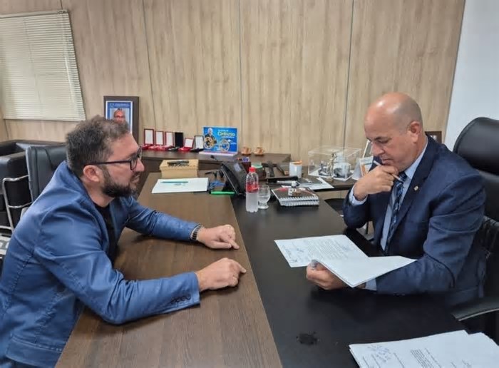 Ismael Crispin atende pedido do vereador Jair Topcar e viabiliza recursos para ativação de fábrica em São Miguel do Guaporé