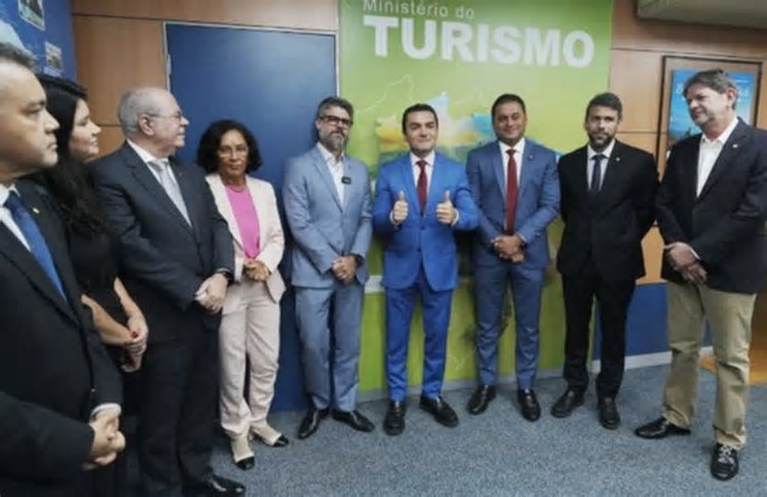 Maranhão em alta: ministro celebra ampliação de voos para São Luís e fortalecimento do turismo
