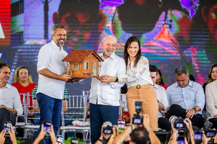 Visita de Lula ao Ceará é adiada para fim de fevereiro, diz Elmano