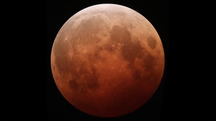 Eclipse lunar em 2025: saiba quando ver a