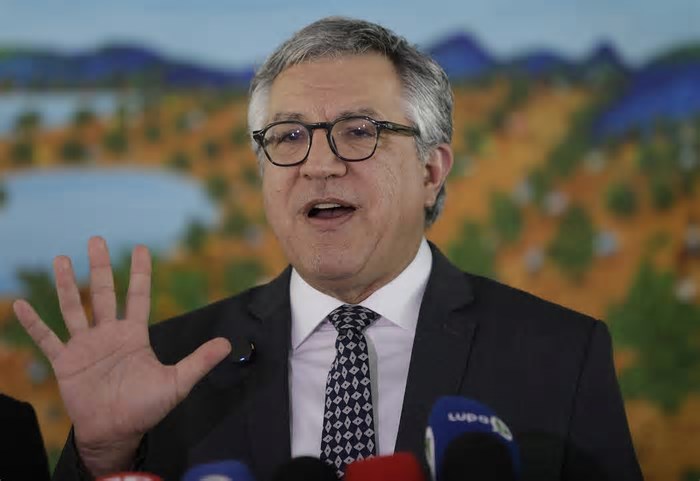 Padilha diz que 