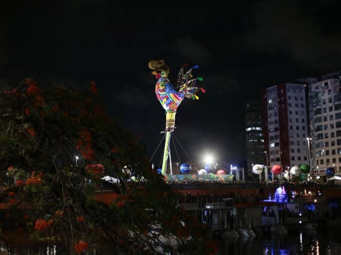 Carnaval do Recife 2025: Galo Gigante 