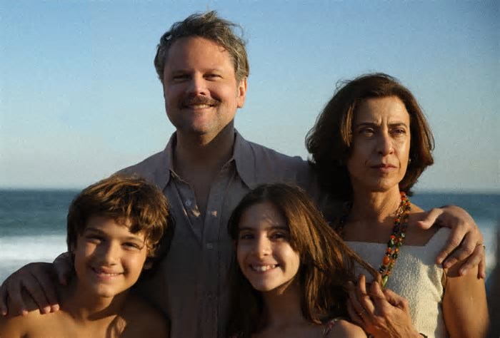 'Ainda Estou Aqui' é eleito o Melhor Filme em Língua Não Inglesa do Ano no Dorian Awards