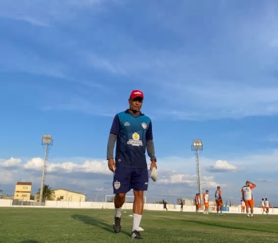 Goleada do Náutico derruba Alexandre Lima, técnico do Afogados e auxiliar assume
