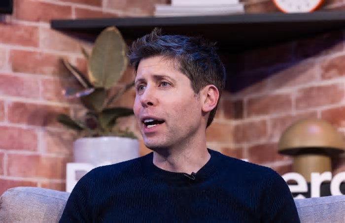 Qual é a fortuna de Sam Altman?